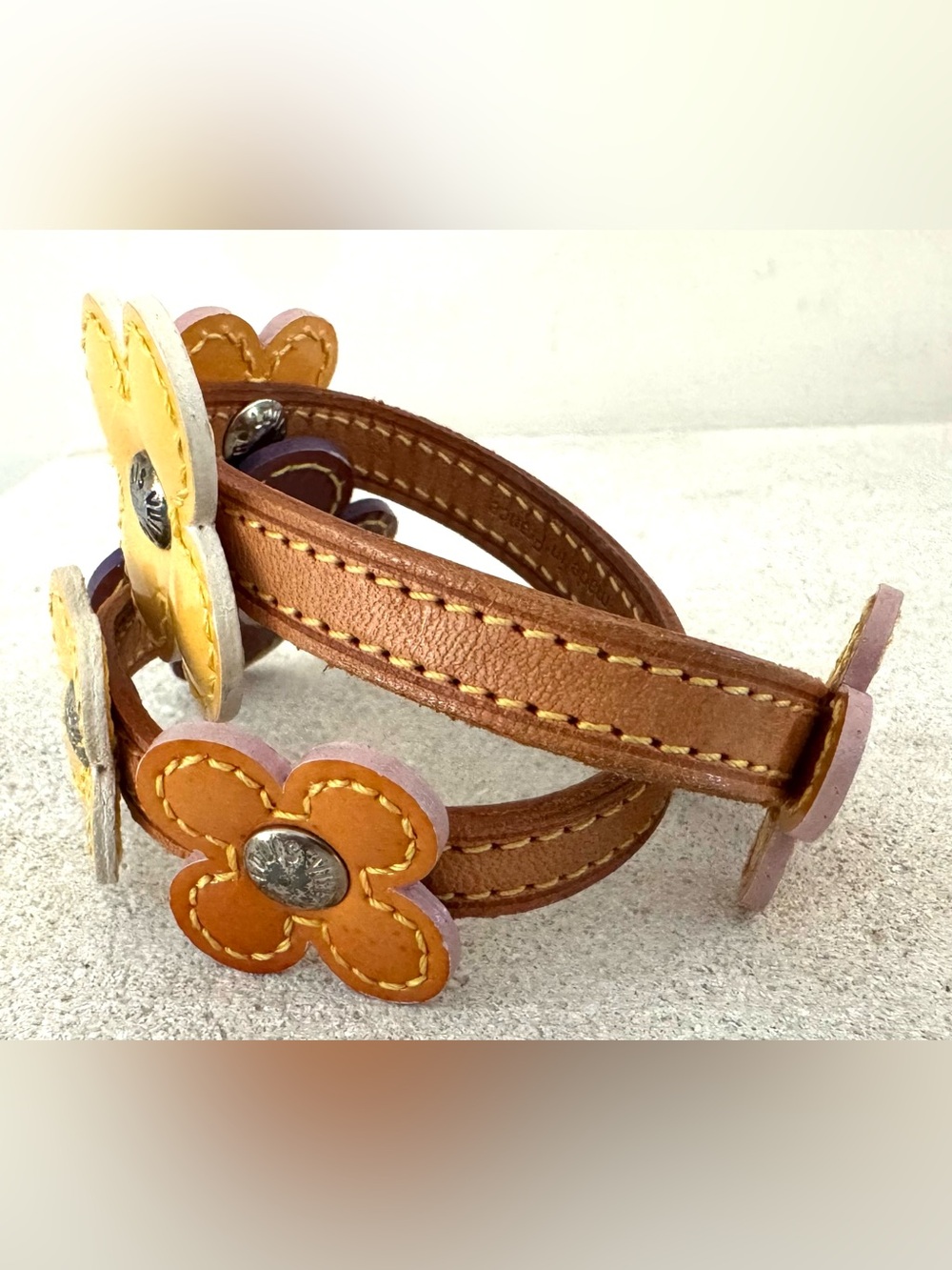 LOUIS VUITTON Vernis Flower Double Wrap Bracelet Choker Necklace - Picture 4 of 11